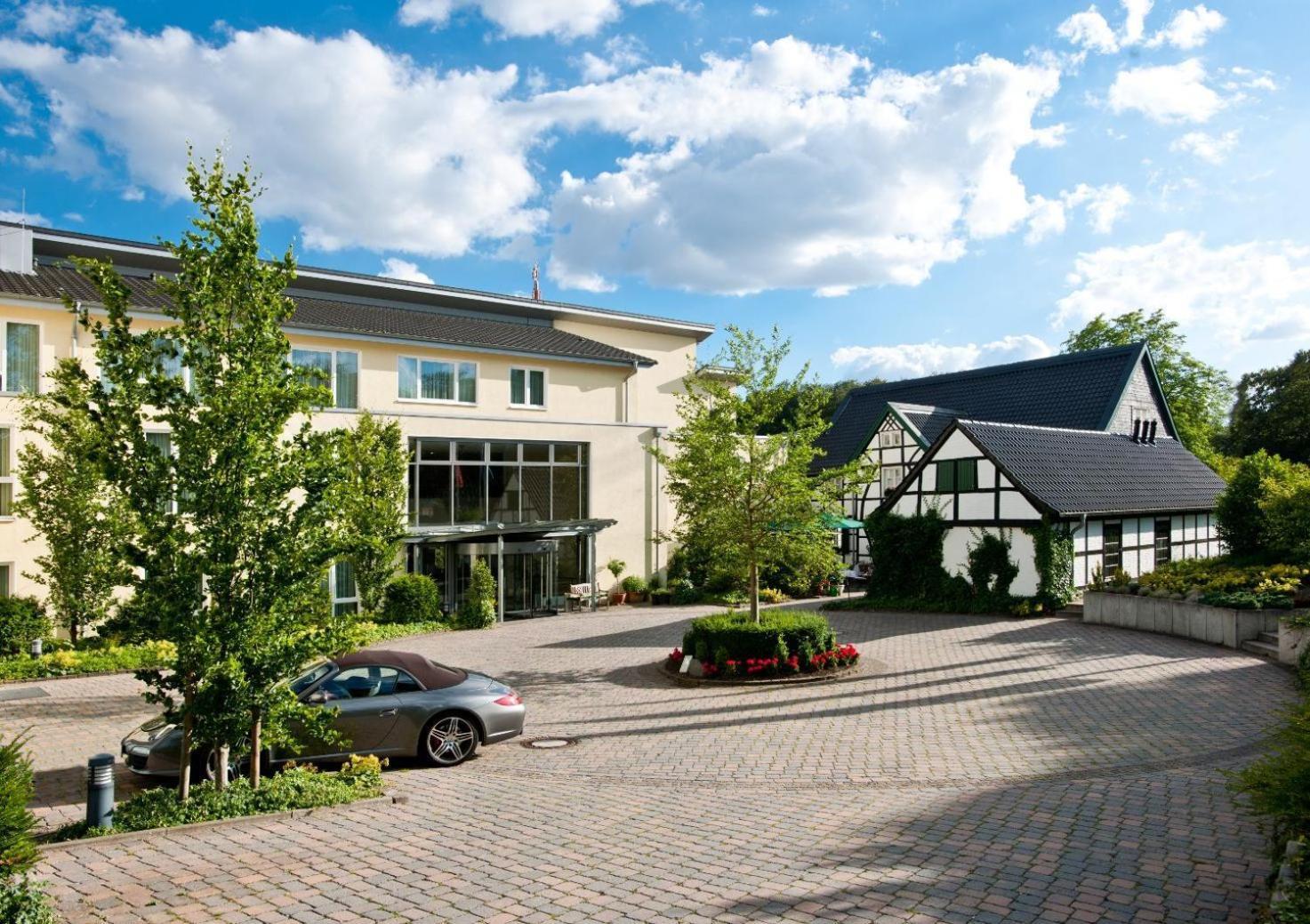 Ramada By Wyndham Duesseldorf Ratingen Hotel Eksteriør billede