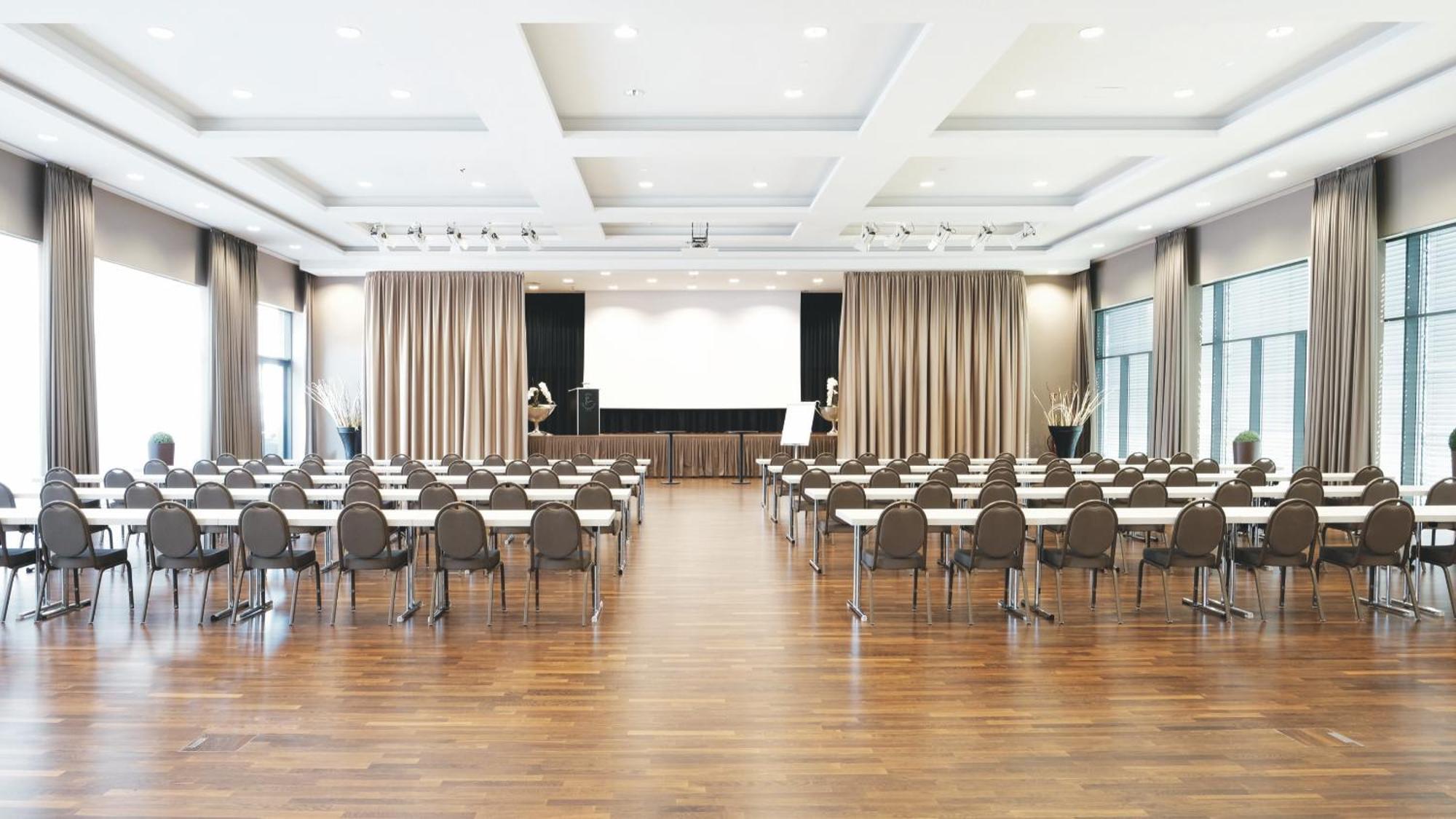 Ramada By Wyndham Duesseldorf Ratingen Hotel Eksteriør billede