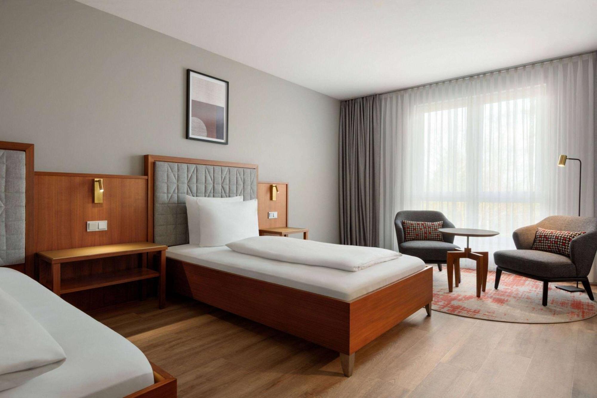 Ramada By Wyndham Duesseldorf Ratingen Hotel Eksteriør billede