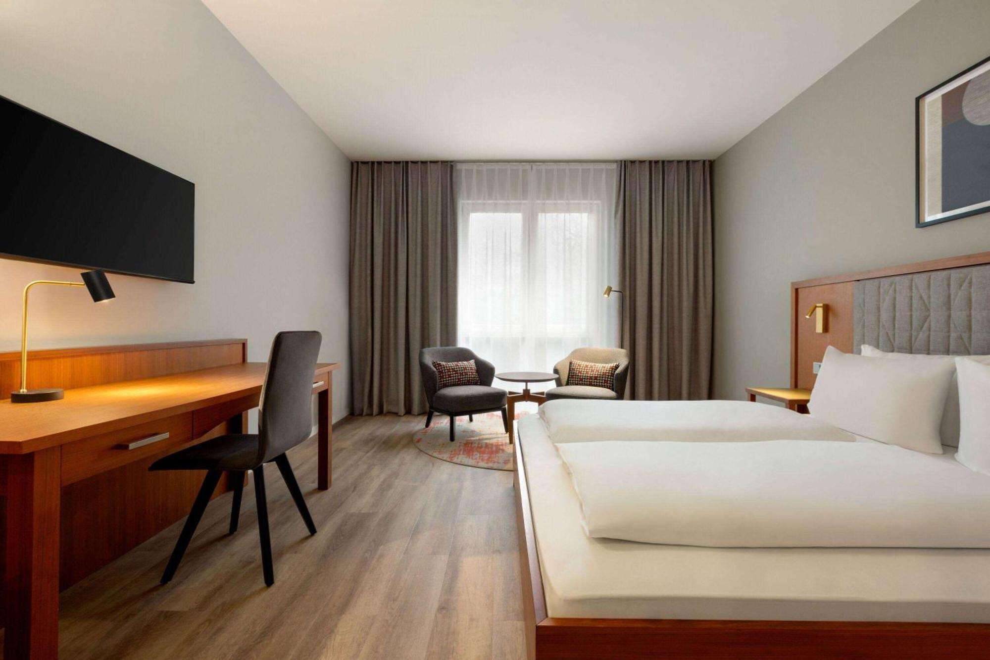 Ramada By Wyndham Duesseldorf Ratingen Hotel Eksteriør billede